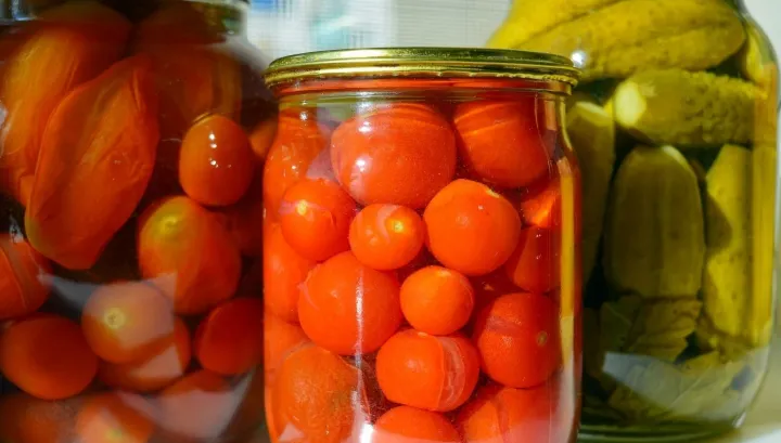 Dieta-fulger cu murături: topeşte 2 kg în 3 zile. Meniu complet
