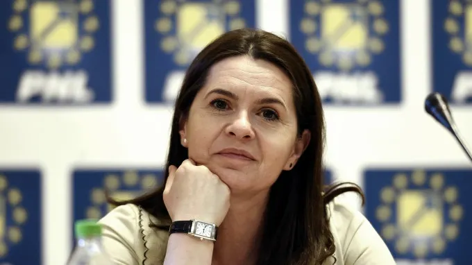 Scandalul din PNL ia amploare. Săftoiu îl acuză pe Orban: "Nu-i diferenţă între PSD şi PNL. Jale!"