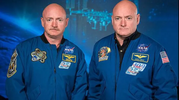 Un astronaut a stat 2 ani în spaţiu, iar la întoarcere avea ADN-ul modificat. Fratele lui geamăn...