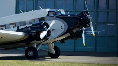 Tragedie aviatică în Filipine. Un avion s-a prăbușit peste o casă