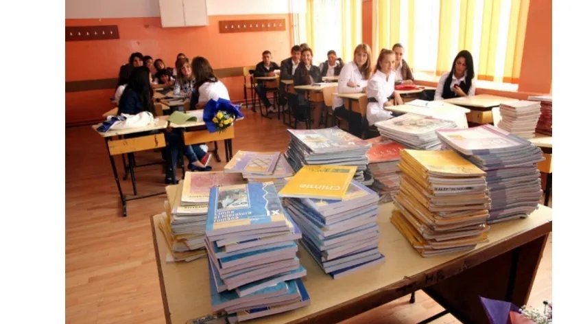 USR contestă la CCR legea prin care Editura Didactică şi Pedagogică preia editarea manualelor
