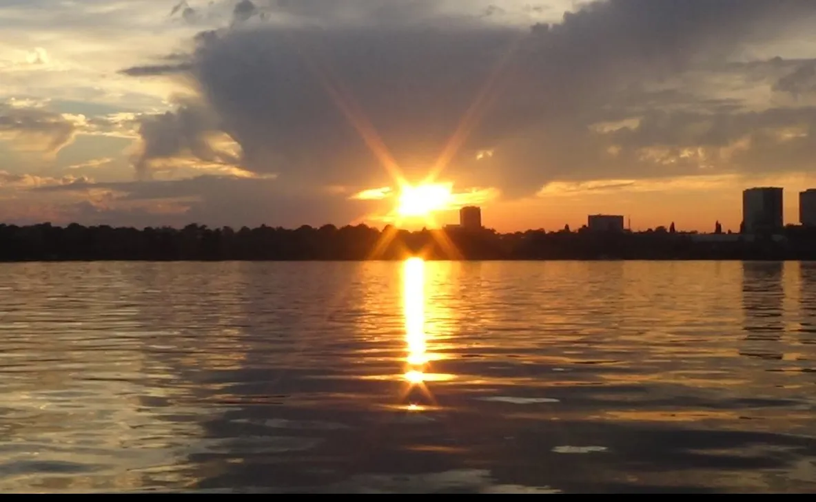 Veşti bune: Cum va fi vremea în următoarele 3 zile. Va fi însă COD GALBEN de vânt la munte