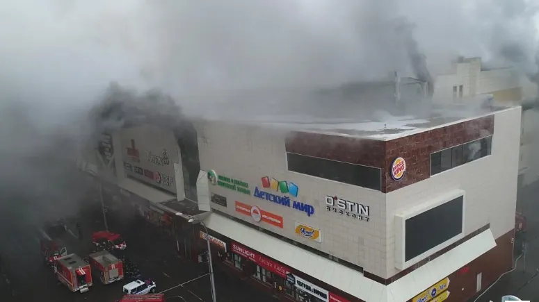 Un "Colectiv" al Rusiei! Mărturii sfâşietoare despre incendiul din mall siberian (VIDEO)
