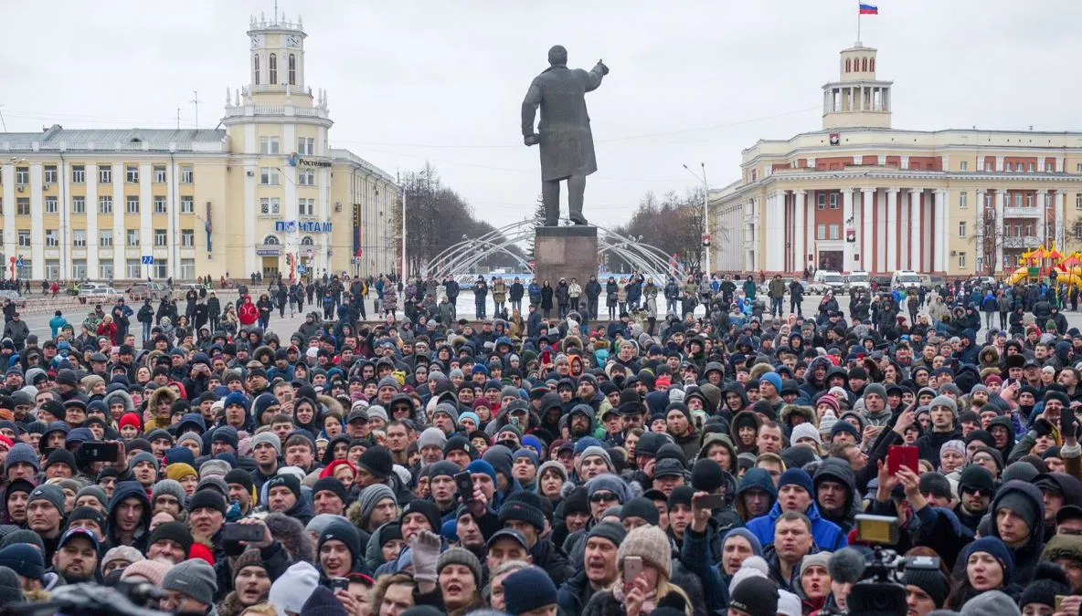 Revoltă în Rusia după incendiul din Kemerovo: Vrem ”capul” lui Putin. ”De ce țarul e la cald?” 