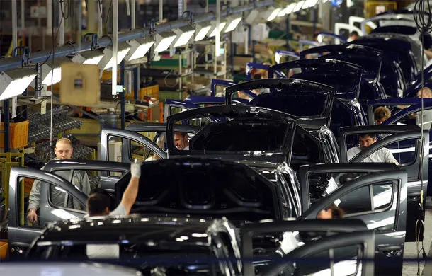 Schimbări la vârful Dacia-Renault