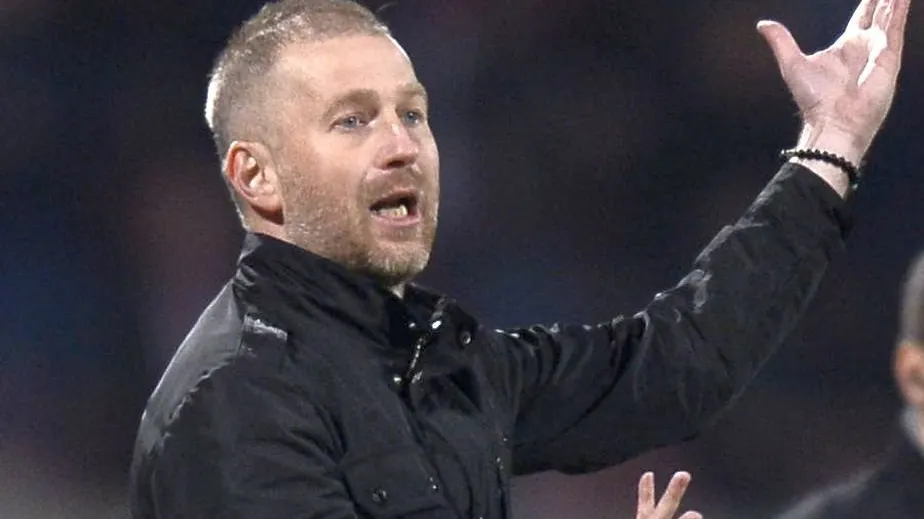 Un antrenor important din Liga 1 şi-a dat demisia. N-a mai rezistat certurilor cu patronul