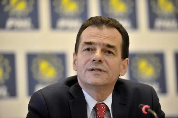 Război al declaraţiilor între Orban şi Tăriceanu, din cauza electoratului: "Atât vă duce mintea"