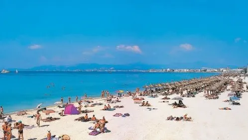 Turiștii nu mai au voie să închirieze apartamente! Decizia intră în vigoare din iulie 