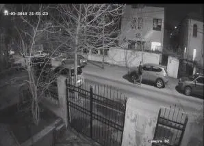 Piromanul de maşini din Capitală a fost arestat preventiv. Cine e bărbatul (VIDEO) 