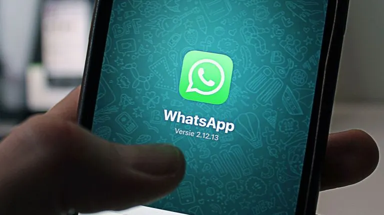 WhatsApp ridică la 16 ani vârstă minimă a utilizatorilor din Europa 
