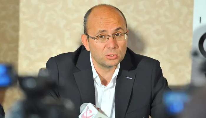 Cozmin Gușă: Gradea n-are scuză. Execută comenzile Puterii