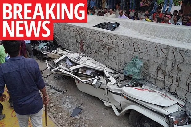 Accident groaznic, cel puţin 18 oameni morţi sub o placă de beton