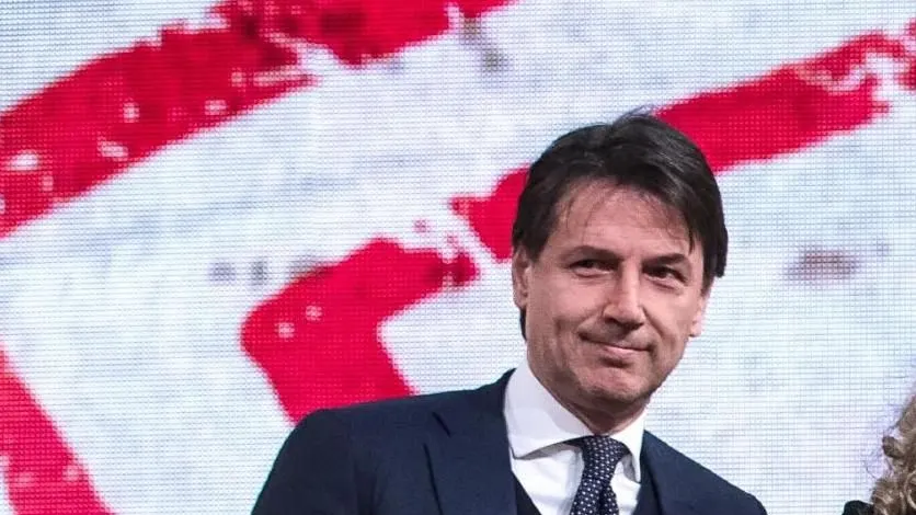 Partidele populiste îl propun pe Giuseppe Conte pentru funcţia de premier al Italiei