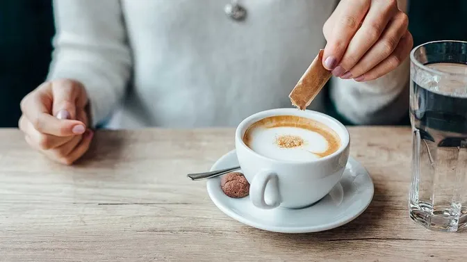 Îndulcitorii artificiali pot dăuna vaselor de sânge. Avertismentul medicilor