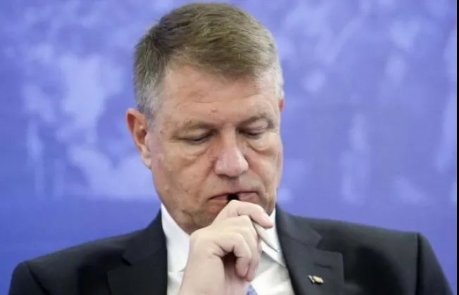 Atac devastator! Fost ministru al Justiției: Președintele nu știe bine Constituția