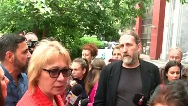 Zeci de medici de familie au protestat în fața Casei Naționale de Asigurări de Sănătate