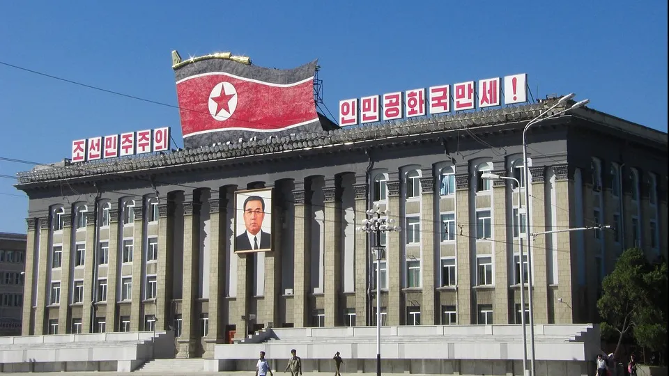Vizită neașteptată în Coreea de Nord înainte de întâlnirea Kim Jong-un - Donald Trump