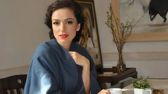 Olivia Steer, nouă postare şoc pe Facebook: "Rujeola nu există"