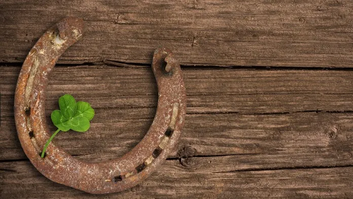 Zodiile cu noroc uriaş în următorii 5 ani. Parcă le-a pus Dumnezeu mâna în cap!