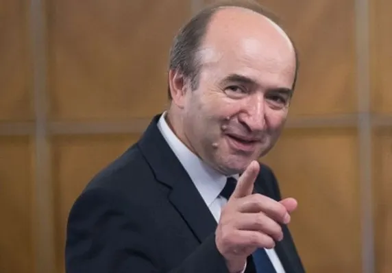 Tudorel Toader acruncă bomba: Cred că preşedintele Iohannis va respecta decizia CCR 