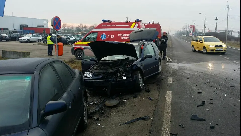 Elicopterul SMURD, chemat la un accident cumplit cu 5 victime