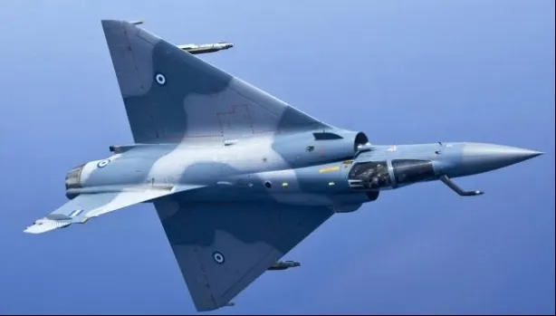 Alertă: Avioane militare au pătruns neautorizat în spaţiul aerian elen