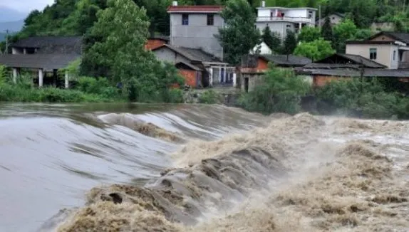 ALERTĂ. COD PORTOCALIU de inundaţii în bazine hidrografice din 19 de judeţe