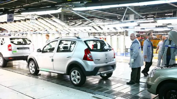 Dacia. Dacia Metanol. Maşina misterioasă care merge pe bază de alcool