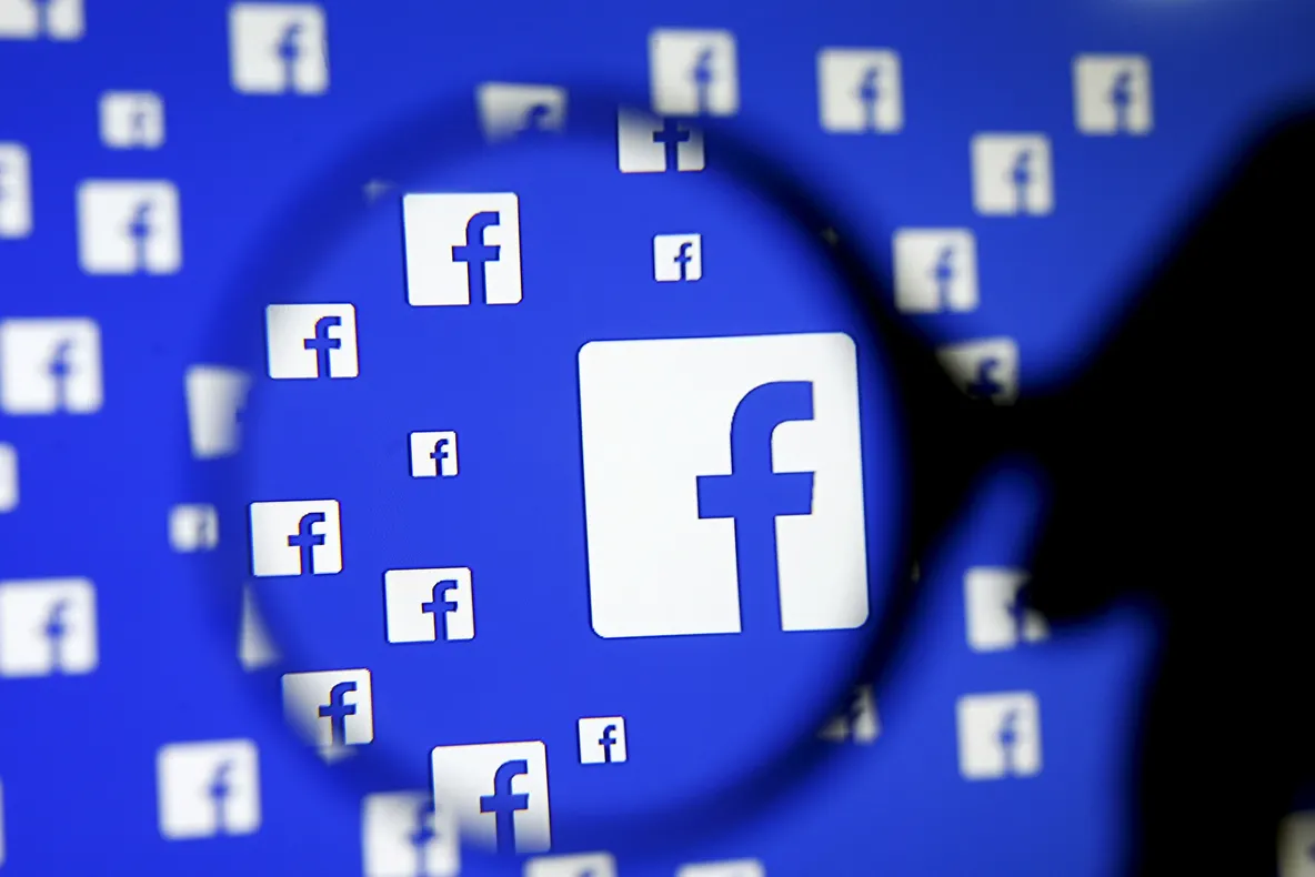 Facebook a oferit ilegal unor producători de smartphone-uri date personale. Ce spune gigantul