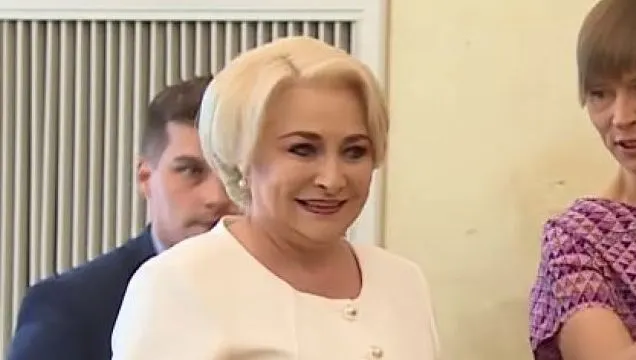 Viorica Dăncilă, jignită chiar pe contul de YouTube al Guvernului