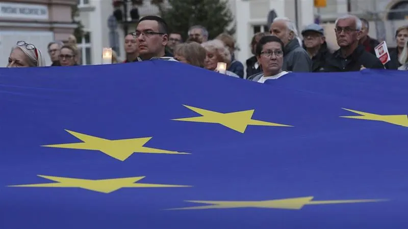 Protest fără precedent la Varșovia. Guvernul polonez, în conflict frontal cu magistrații