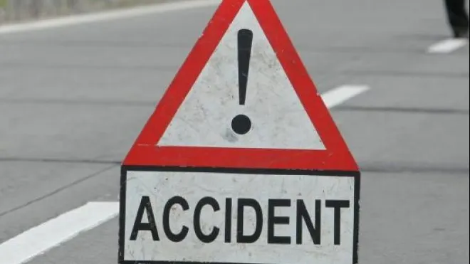 TRAGEDIE. Două persoane au murit după ce o maşină a intrat pe contrasens 