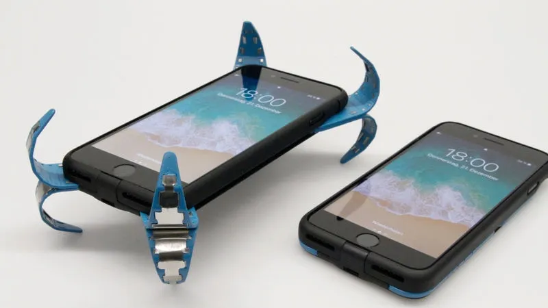 Carcasa de smartphone cu "airbag" este realitate. INVENŢIA care ne va salva telefoanele 