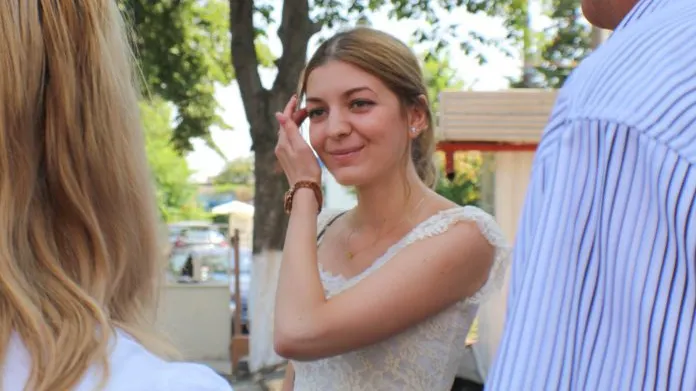 REZULTATE BAC 2018. A luat BAC-ul cu 10! Tânăra din Galaţi a dezvăluit secretul reuşitei