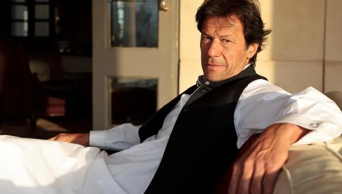 Un fost campion la cricket ar putea fi premierul Pakistanului. Acuzații de fraudă electorală