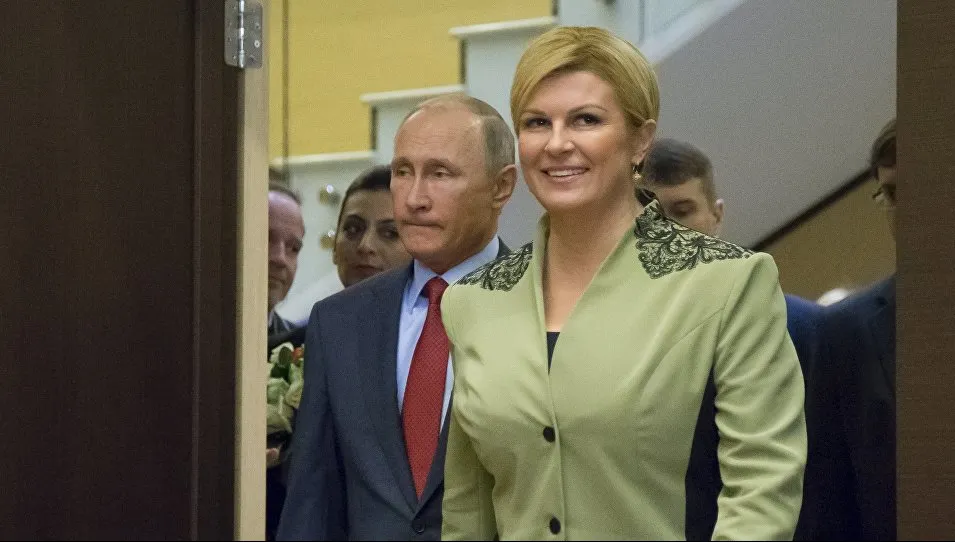 Kolinda Grabar-Kitarovic, dialog fabulos cu Putin la finala CM. Ce invitaţie-surpriză!
