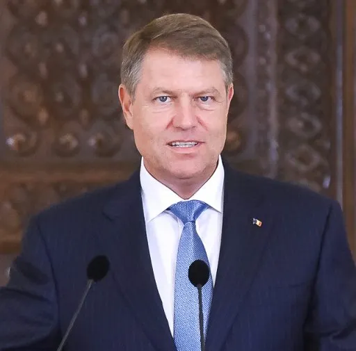 Câţi fani a pierdut Klaus Iohannis pe Facebook, de când a revocat-o pe Kovesi