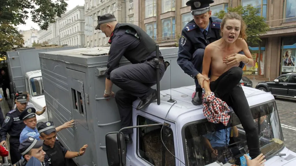 Oksana Shachko, co-fondatoarea mișcării Femen, s-a sinucis la 31 de ani