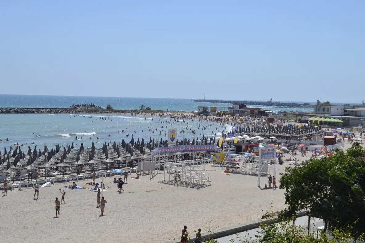 Mergeţi la mare? Atenţie maximă. Mâncare stricată, la restaurantele de pe litoral