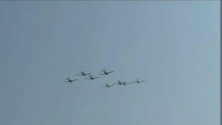 Spectacol pe cerul Capitalei. Aeronave supersonice şi de acrobaţie la show-ul aviatic BIAS 2018