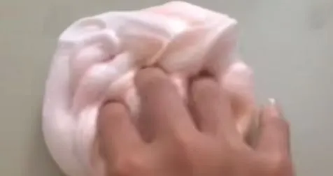 Atenție, părinți! Jucăriile slime pot fi toxice pentru copii