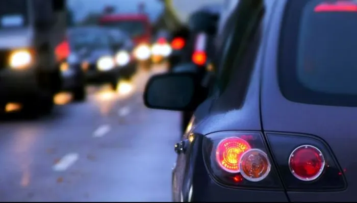 Trafic îngreunat pe Autostrada Soarelui, la întoarcerea spre București. Accident cu șase mașini