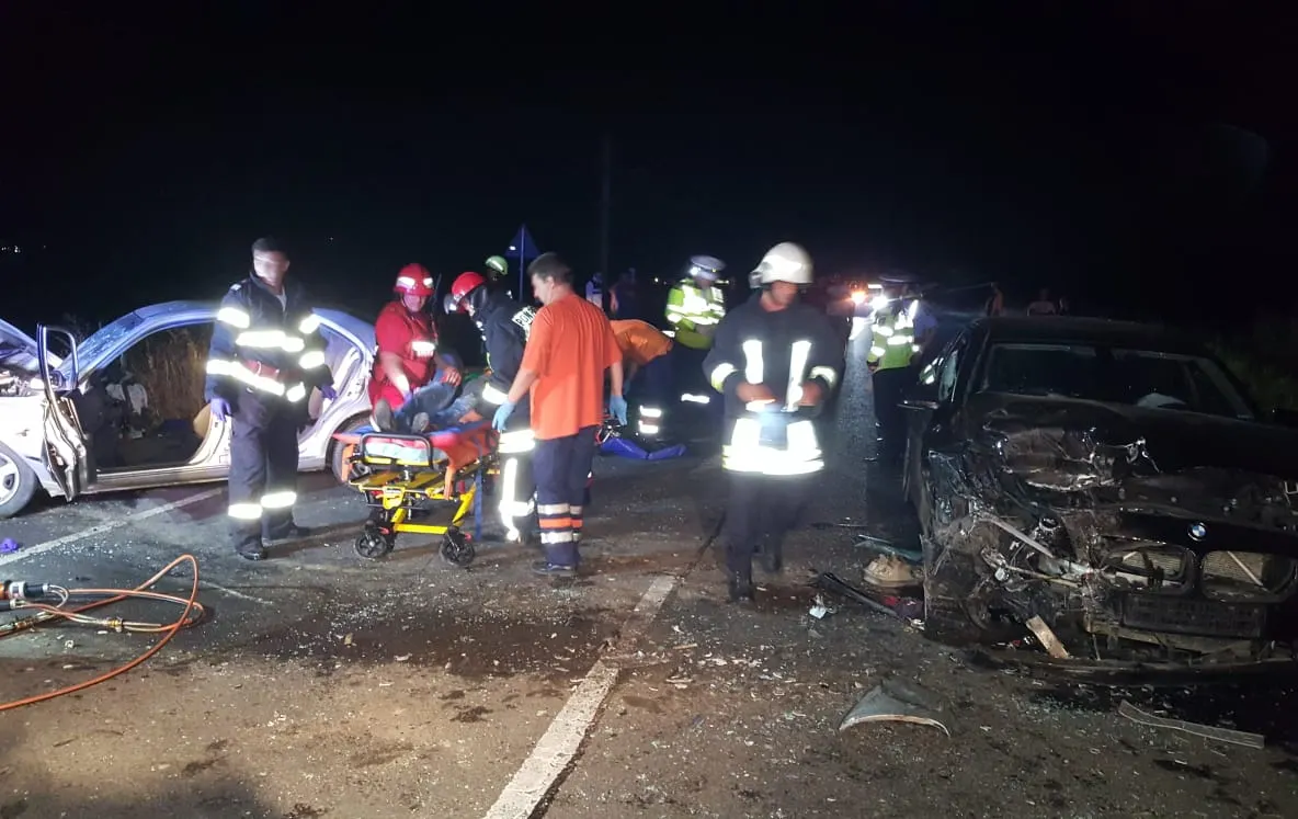 Accident cu 5 răniţi pe DN12 la ieşirea din Sfântu Gheorghe spre Miercurea Ciuc