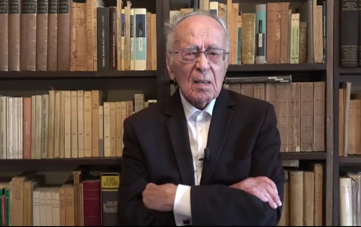 Mihai Şora, mai bătrân decât prevede baza de date