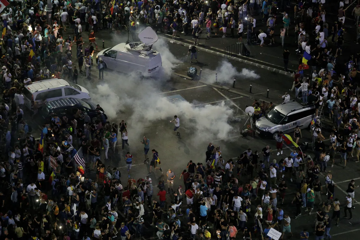 Jandarmeria, despre violențele de la protestul Diasporei: Au fost deschise 8 dosare penale 