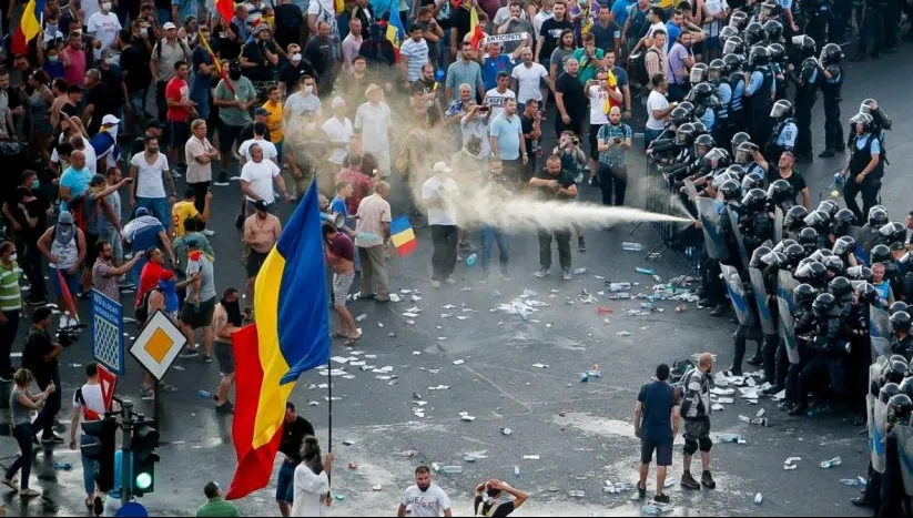 "Au avut scopul de a compromite, prin agitaţie şi violenţă, protestul Diasporei". PMP acuză