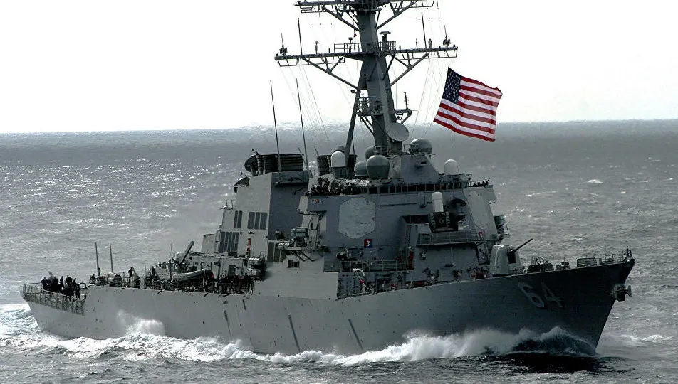 De ce a intrat distrugătorul american USS Carney, duminică, în Marea Neagră