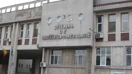 Un lift de la maternitatea Ploiești a căzut de la etajul 5 cu mai multe paciente