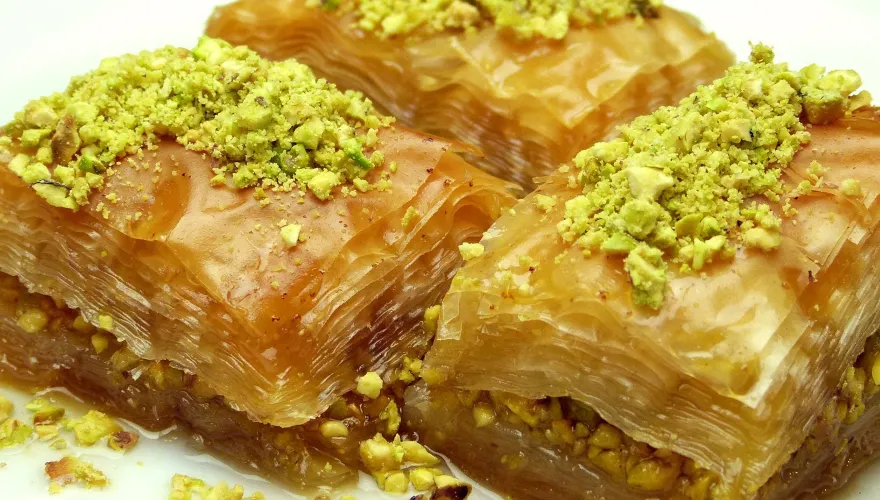 Baclava reteţă simplă. Aşa prepari desertul preferat al turcilor!
