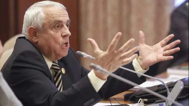 Petre Daea, o nouă declarație șoc: "Vaca trece prin mari greutăți. Toate cătările sunt pe coarnele vacii"